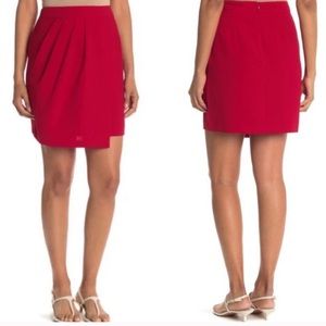 CLUB MONACO
Benellie Pleated Skirt In Gypsy Red